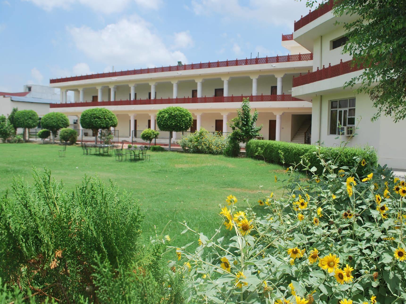 Regenta Resort Shyam Bharatpur Exterior photo